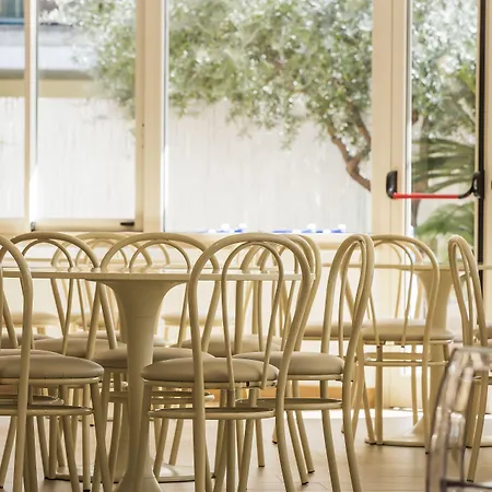 Lady G Hotel Tortoreto