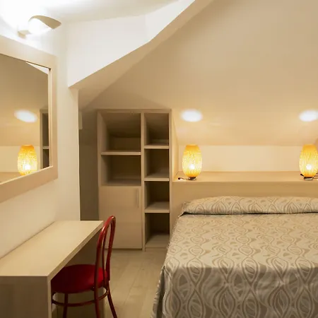 Lady G Hotel